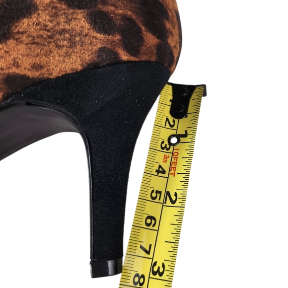 LifeStride Leopard Print Pumps Size 8M Animal Print Pointed Toe Heels Comfort - Picture 9 of 11